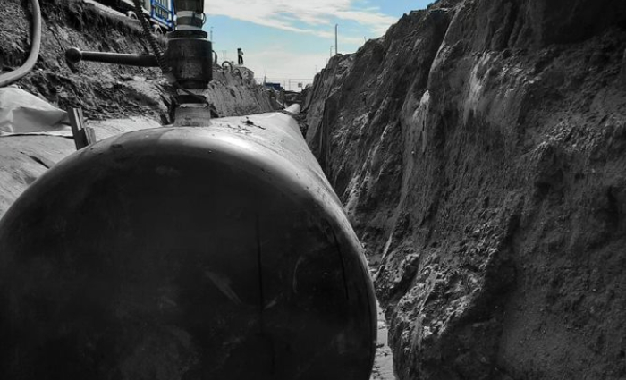 Pipeline service.jpg